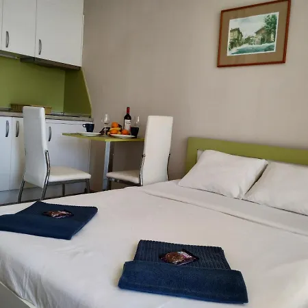 Sorrento Sole Mare-bastet Bs Apartment